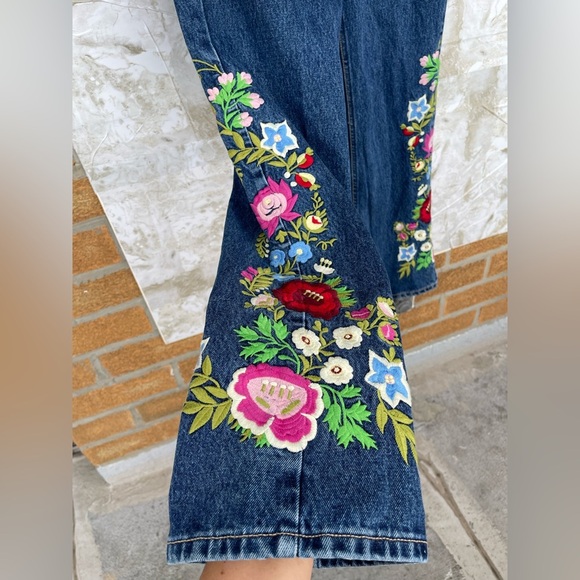 Lawmen Embroidered Bootcut Jeans Sz 7 Floral - Picture 4 of 16